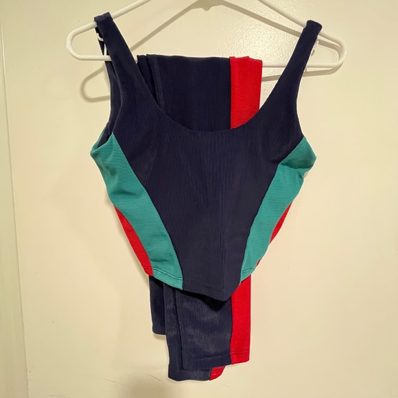 Beach Riot Colorblock Set - Picture 2 of 3